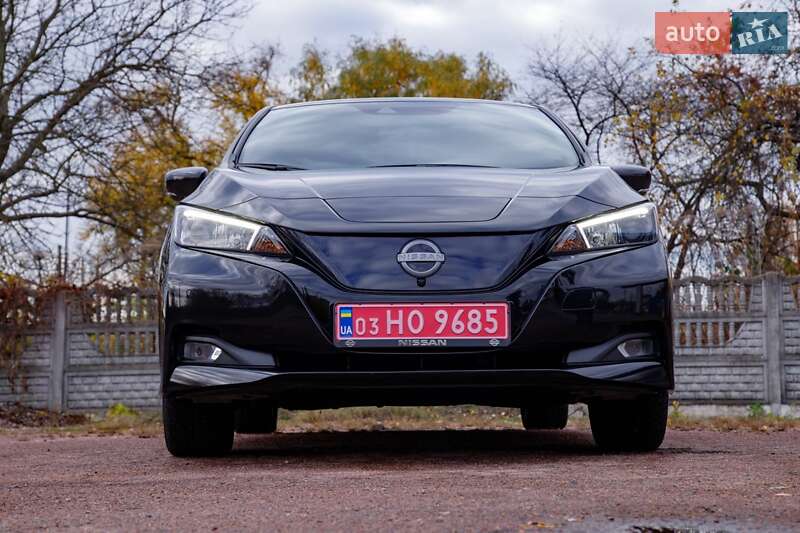 Хетчбек Nissan Leaf 2023 в Бердичеві
