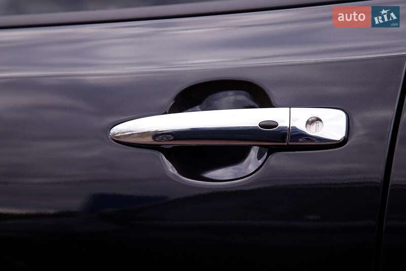 Хетчбек Nissan Leaf 2023 в Бердичеві