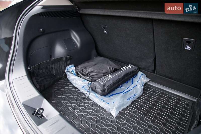 Хетчбек Nissan Leaf 2023 в Бердичеві