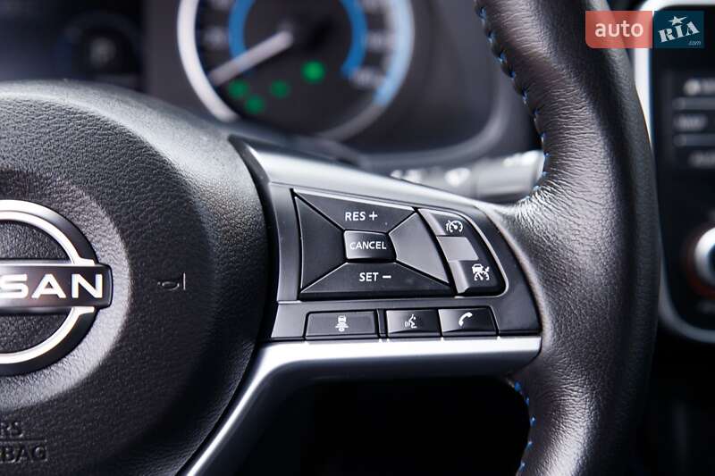 Хетчбек Nissan Leaf 2023 в Бердичеві