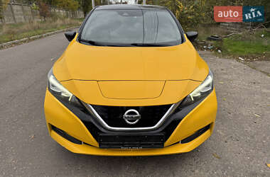 Хэтчбек Nissan Leaf 2018 в Одессе