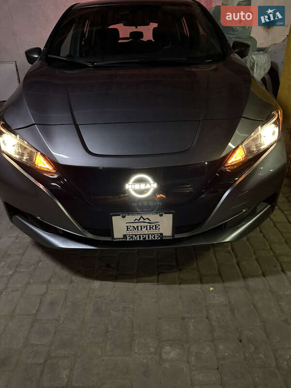 Хэтчбек Nissan Leaf 2024 в Харькове