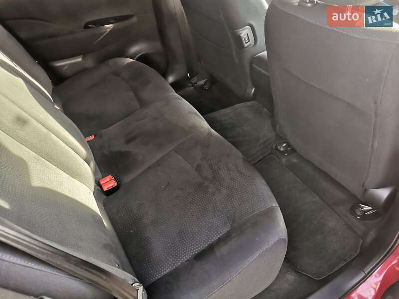 Хэтчбек Nissan Leaf 2016 в Фастове