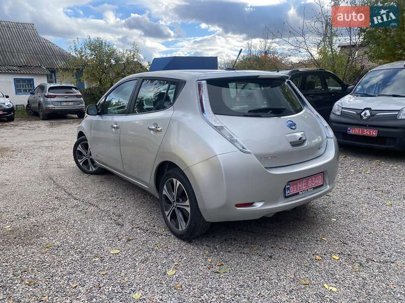 Хэтчбек Nissan Leaf 2014 в Белой Церкви