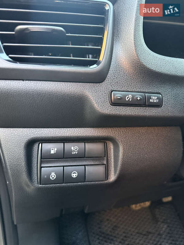 Хэтчбек Nissan Leaf 2020 в Каменец-Подольском