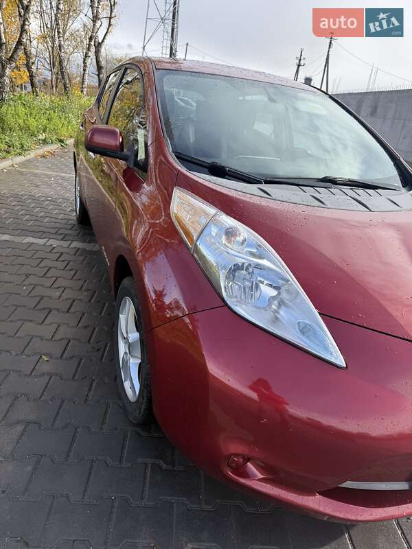 Хэтчбек Nissan Leaf 2014 в Тернополе фото 5 Хэтчбек Nissan Leaf 2014 в Тернополе