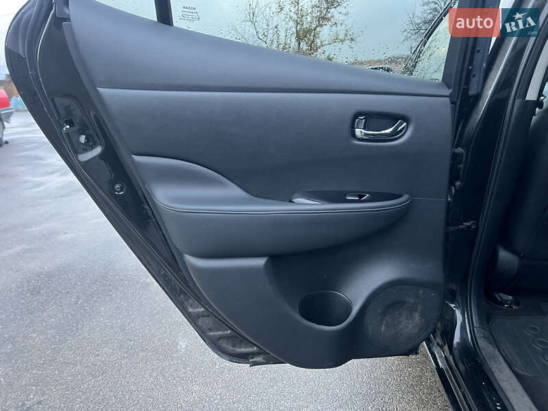 Хэтчбек Nissan Leaf 2014 в Харькове