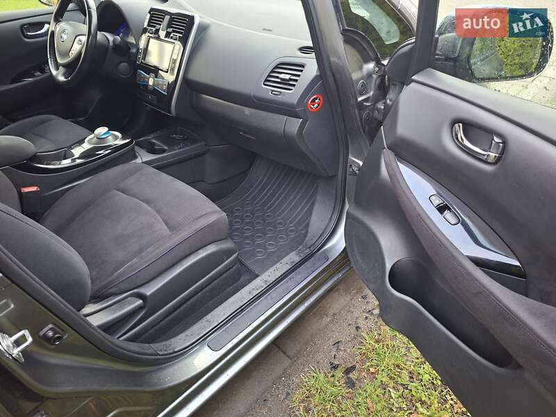 Хэтчбек Nissan Leaf 2013 в Луцке фото 16 Хэтчбек Nissan Leaf 2013 в Луцке