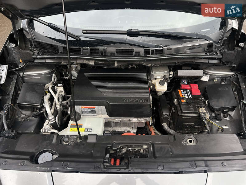 Хэтчбек Nissan Leaf 2021 в Львове фото 13 Хэтчбек Nissan Leaf 2021 в Львове