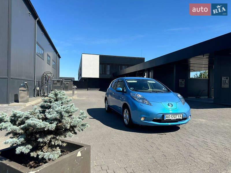 Хэтчбек Nissan Leaf 2012 в Ужгороде фото 2 Хэтчбек Nissan Leaf 2012 в Ужгороде