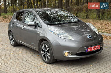 Хэтчбек Nissan Leaf 2016 в Львове