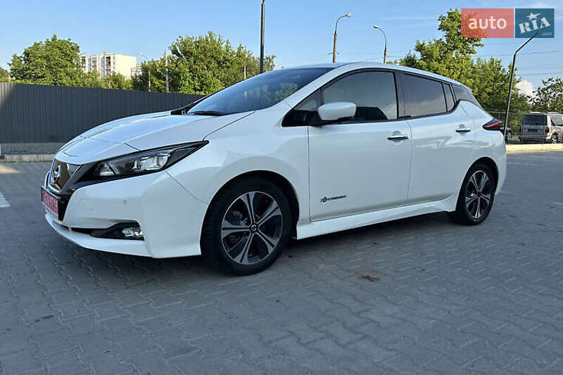 Хэтчбек Nissan Leaf 2018 в Ужгороде фото 6 Хэтчбек Nissan Leaf 2018 в Ужгороде