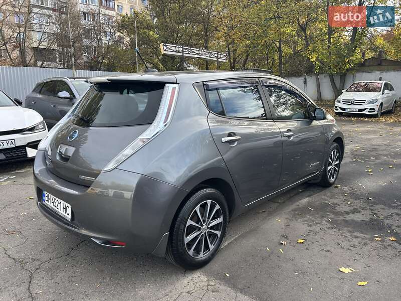 Хэтчбек Nissan Leaf 2014 в Одессе