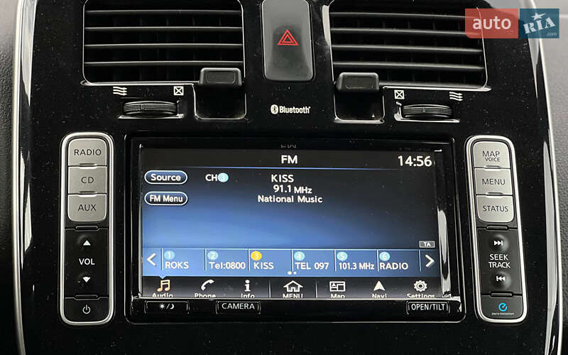 Хэтчбек Nissan Leaf 2015 в Львове