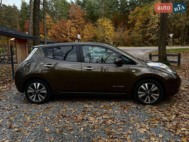 Хэтчбек Nissan Leaf 2017 в Бродах фото 7 Хэтчбек Nissan Leaf 2017 в Бродах