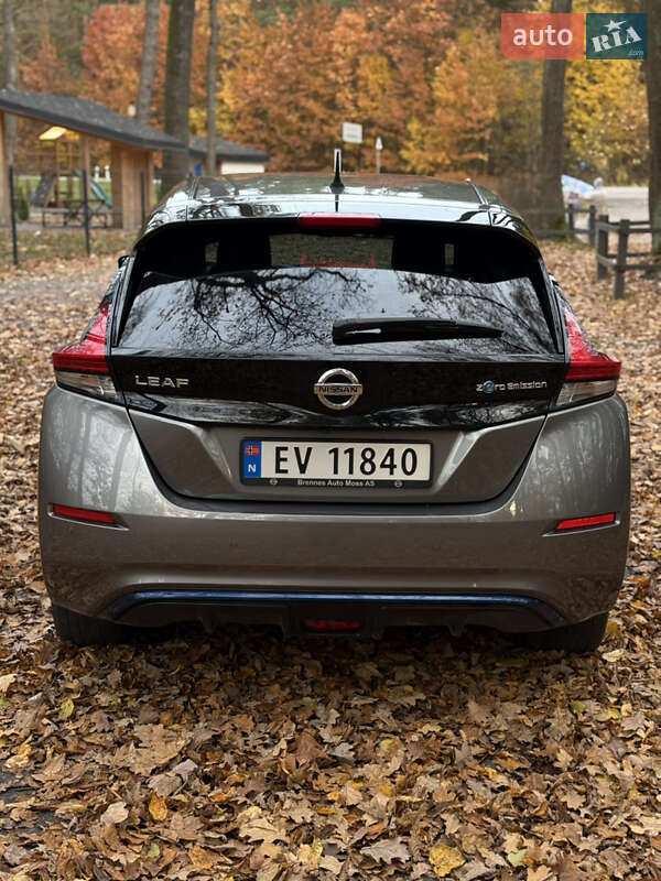 Хэтчбек Nissan Leaf 2018 в Бродах фото 6 Хэтчбек Nissan Leaf 2018 в Бродах