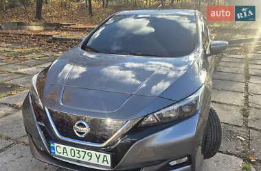 Хэтчбек Nissan Leaf 2018 в Черкассах