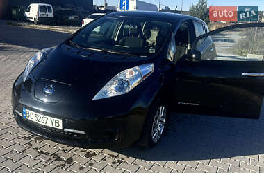 Хэтчбек Nissan Leaf 2013 в Львове