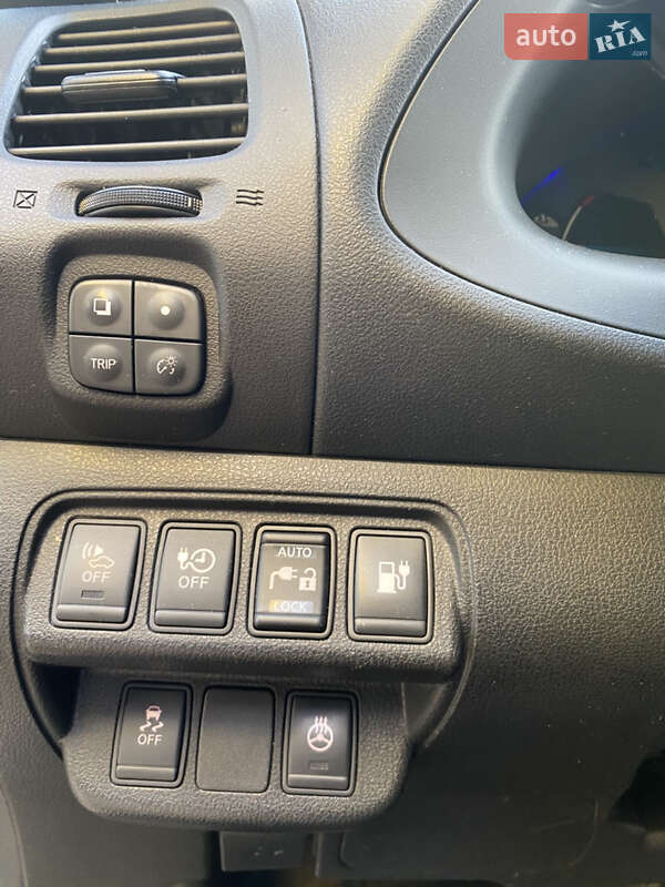 Хэтчбек Nissan Leaf 2016 в Черновцах фото 11 Хэтчбек Nissan Leaf 2016 в Черновцах