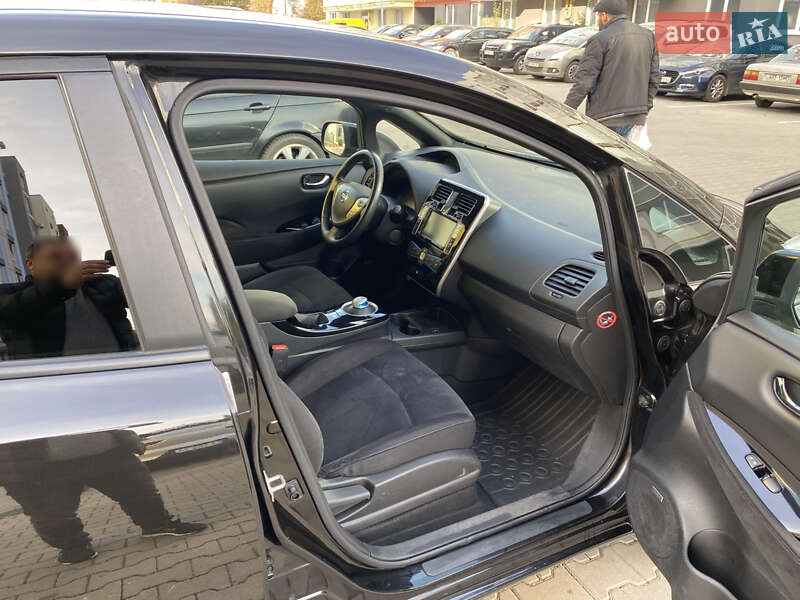 Хэтчбек Nissan Leaf 2016 в Черновцах фото 14 Хэтчбек Nissan Leaf 2016 в Черновцах