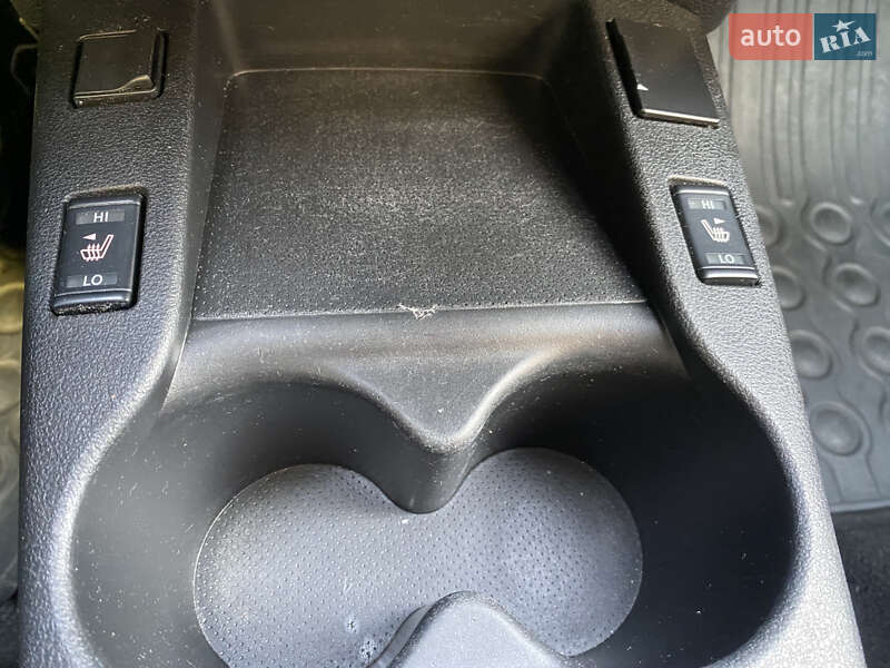 Хэтчбек Nissan Leaf 2016 в Черновцах фото 20 Хэтчбек Nissan Leaf 2016 в Черновцах