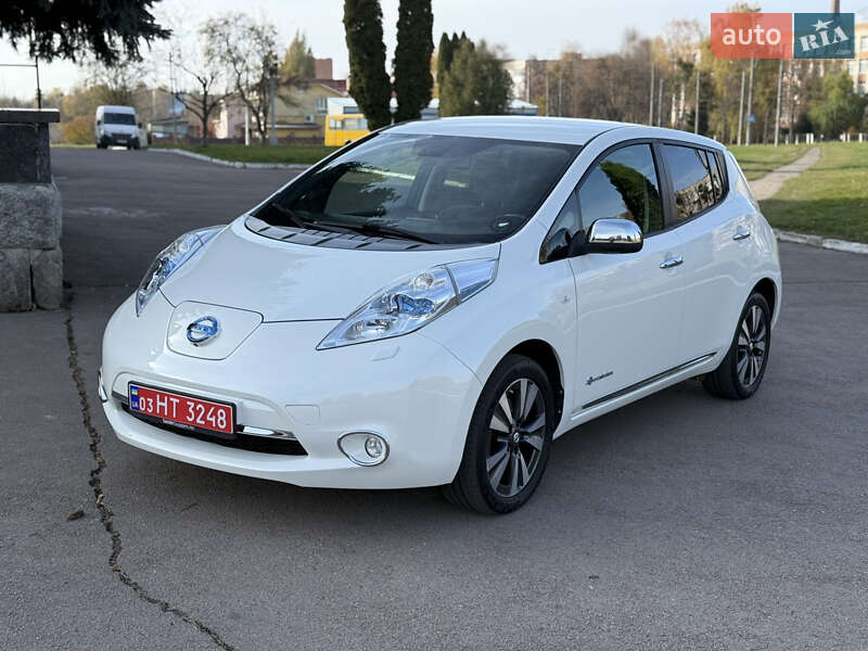 Хэтчбек Nissan Leaf 2014 в Ровно фото 3 Хэтчбек Nissan Leaf 2014 в Ровно