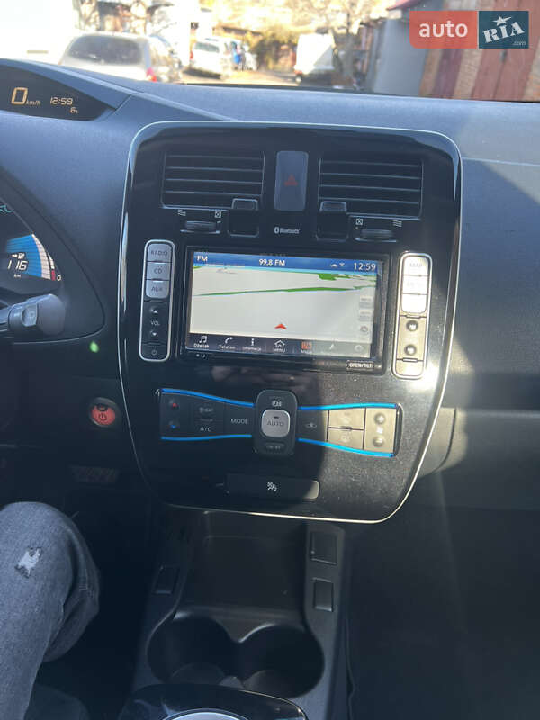 Хэтчбек Nissan Leaf 2016 в Виннице фото 13 Хэтчбек Nissan Leaf 2016 в Виннице