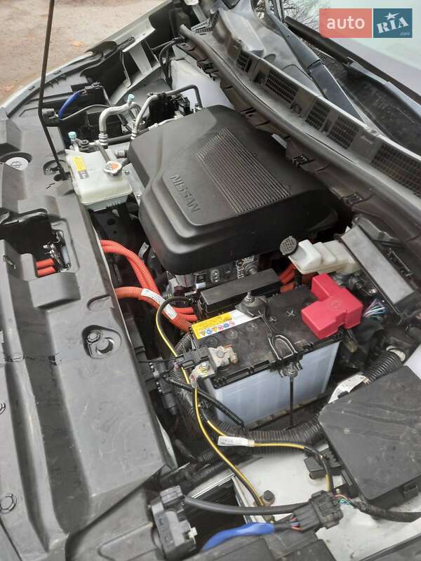 Хетчбек Nissan Leaf 2019 в Сумах фото 14 Хетчбек Nissan Leaf 2019 в Сумах