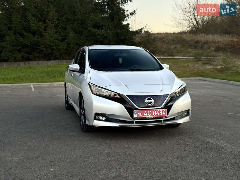 Хэтчбек Nissan Leaf 2018 в Ровно фото 3 Хэтчбек Nissan Leaf 2018 в Ровно