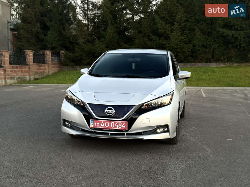 Хэтчбек Nissan Leaf 2018 в Ровно фото 2 Хэтчбек Nissan Leaf 2018 в Ровно