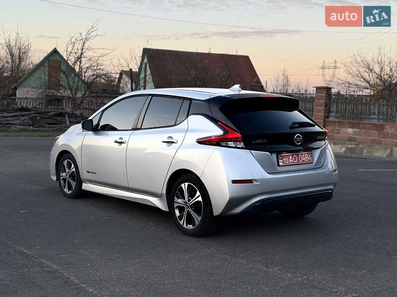 Хэтчбек Nissan Leaf 2018 в Ровно фото 8 Хэтчбек Nissan Leaf 2018 в Ровно