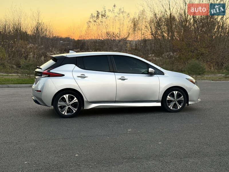 Хэтчбек Nissan Leaf 2018 в Ровно фото 16 Хэтчбек Nissan Leaf 2018 в Ровно