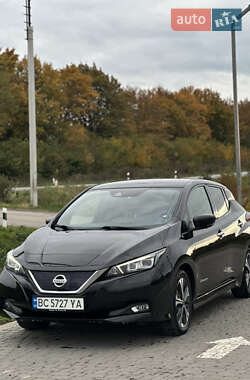 Хэтчбек Nissan Leaf 2018 в Львове