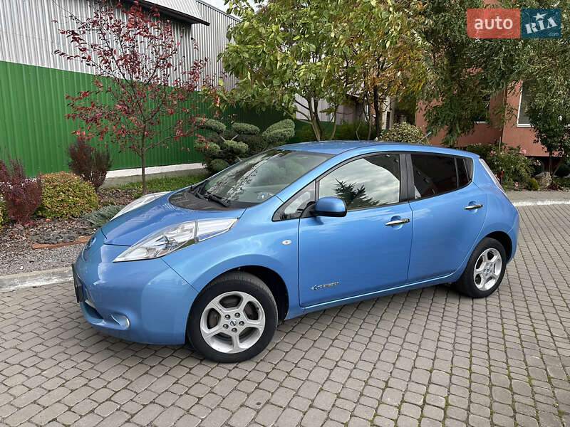 Хэтчбек Nissan Leaf 2012 в Луцке фото 10 Хэтчбек Nissan Leaf 2012 в Луцке