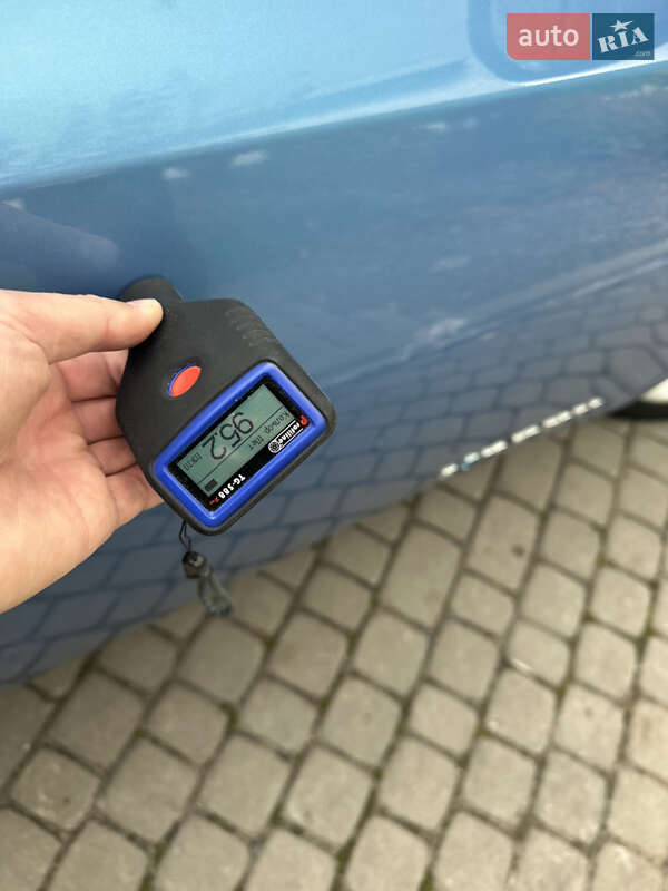 Хэтчбек Nissan Leaf 2012 в Луцке фото 42 Хэтчбек Nissan Leaf 2012 в Луцке