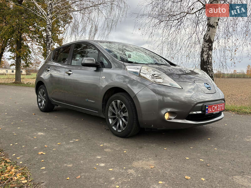 Хэтчбек Nissan Leaf 2014 в Владимире