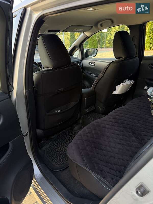 Хэтчбек Nissan Leaf 2020 в Кременчуге фото 3 Хэтчбек Nissan Leaf 2020 в Кременчуге