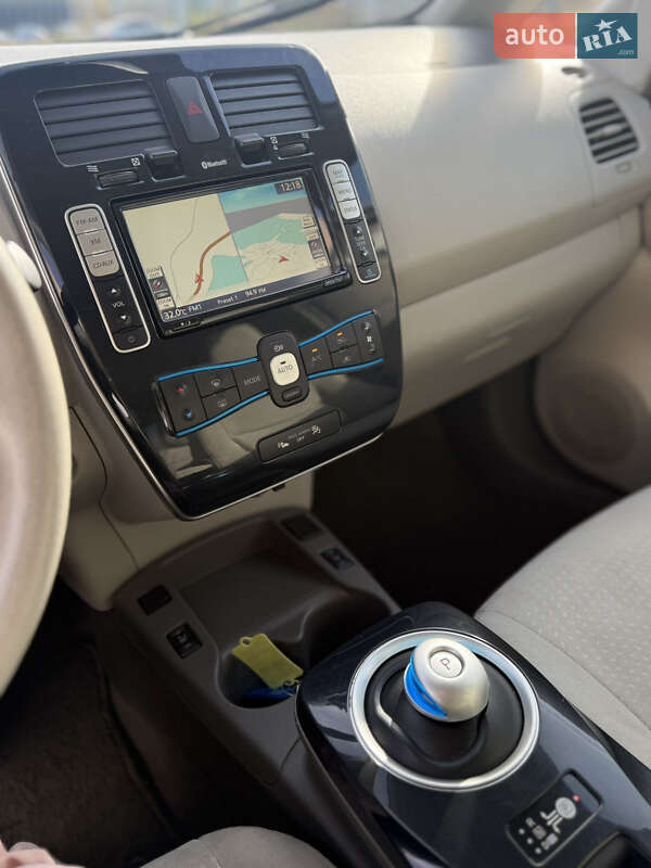 Хэтчбек Nissan Leaf 2012 в Радехове фото 10 Хэтчбек Nissan Leaf 2012 в Радехове