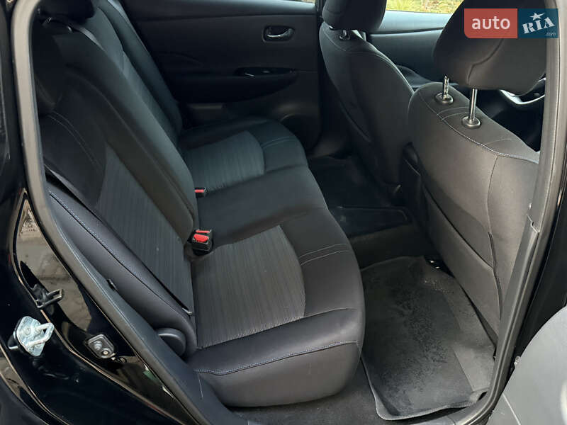 Хэтчбек Nissan Leaf 2018 в Черновцах