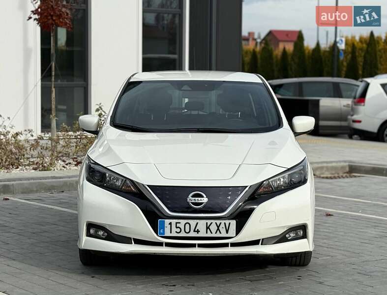 Хэтчбек Nissan Leaf 2019 в Дрогобыче фото 2 Хэтчбек Nissan Leaf 2019 в Дрогобыче