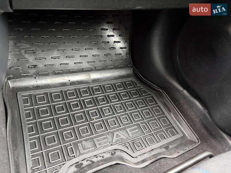 Хетчбек Nissan Leaf 2018 в Тернополі