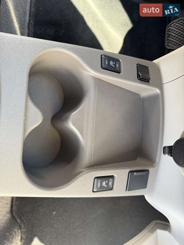 Хэтчбек Nissan Leaf 2012 в Калуше