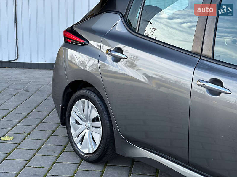 Хэтчбек Nissan Leaf 2020 в Ровно