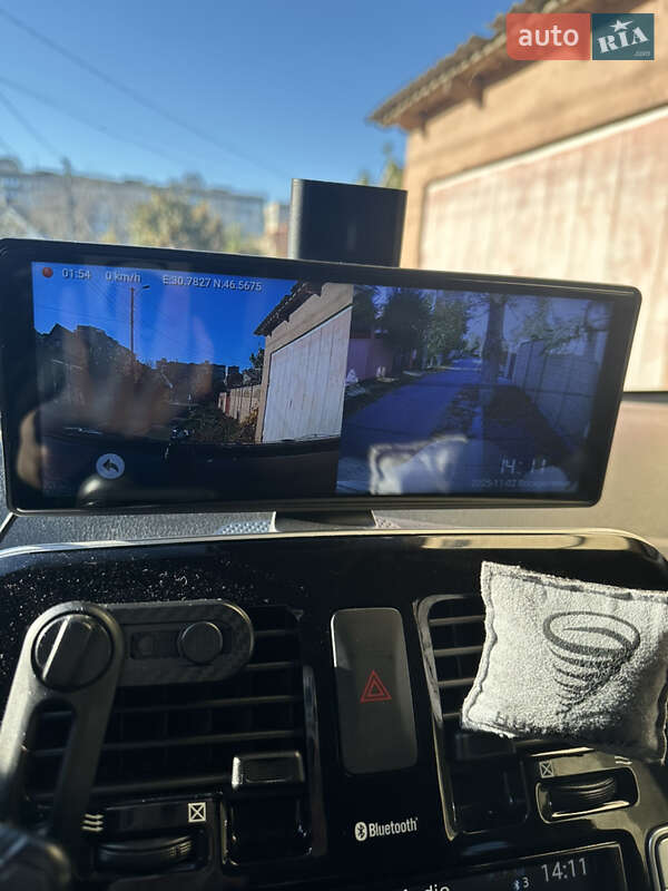 Хэтчбек Nissan Leaf 2017 в Одессе