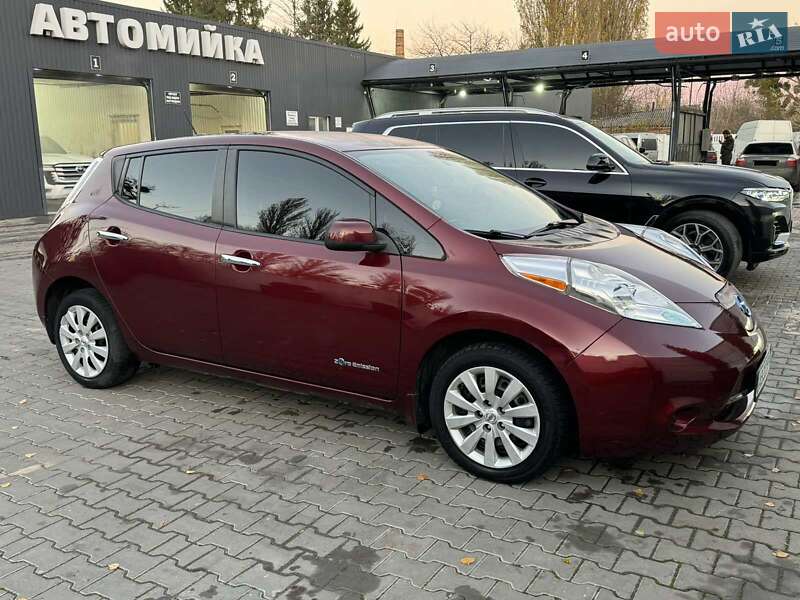 Nissan Leaf 2017