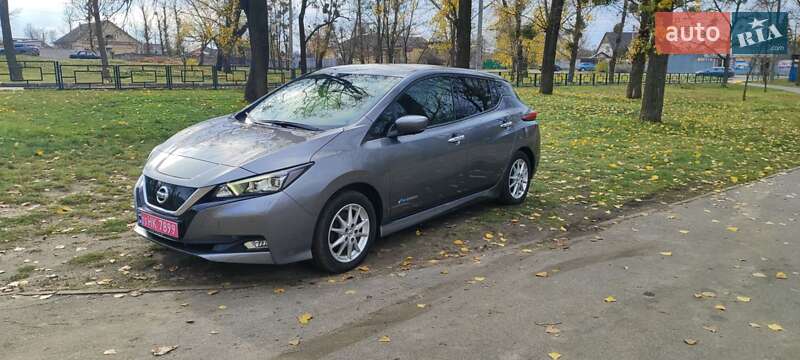 Хетчбек Nissan Leaf 2018 в Харкові