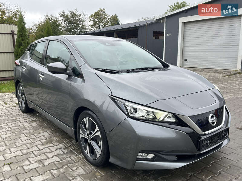Хэтчбек Nissan Leaf 2020 в Дрогобыче
