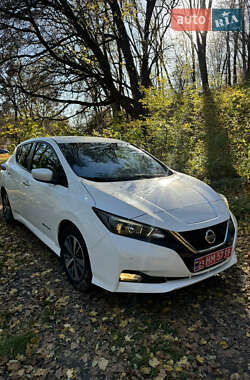 Хэтчбек Nissan Leaf 2018 в Виннице