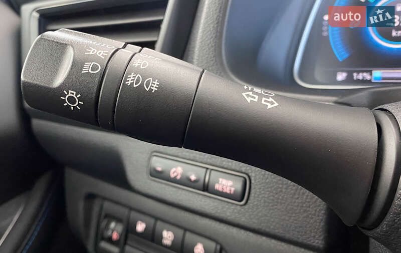 Хетчбек Nissan Leaf 2020 в Львові