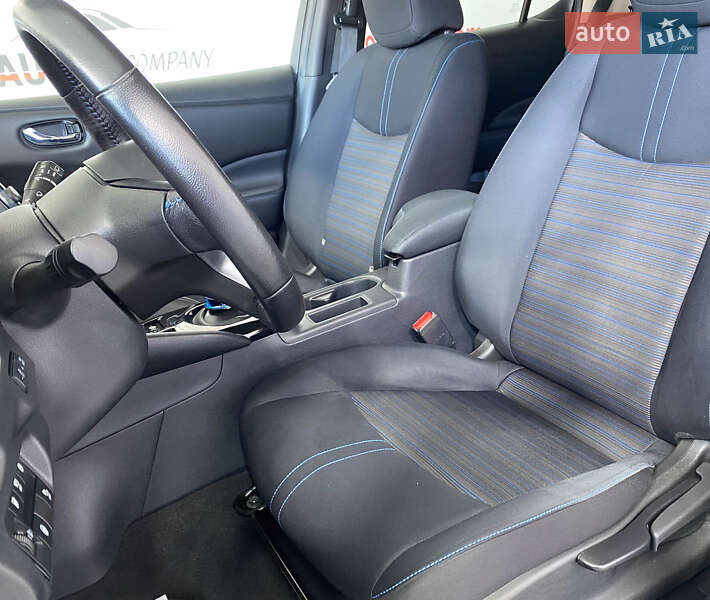 Хетчбек Nissan Leaf 2020 в Львові